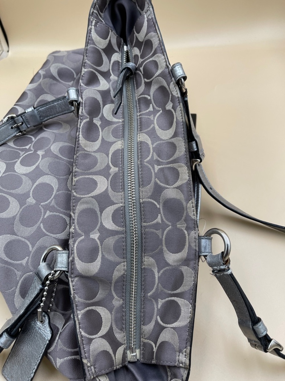Coach Gray and Silver Metallic Signature Satchel G1175-F17698 Daily Coach - Picture 7 of 12